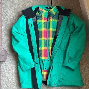 The North Face 3-in-1 jacket. Size XL. Great condition!